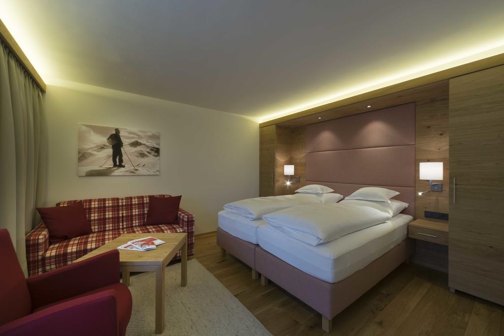 Hotel Garni Panorama Lech am Arlberg Pokój zdjęcie